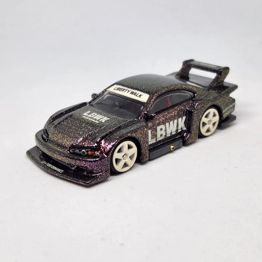 LB Super Silhouette Nissan Silvia S15